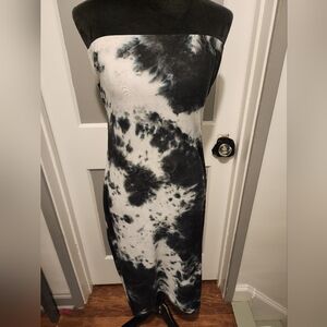 Derek Heart Monochrome Strapless Dress